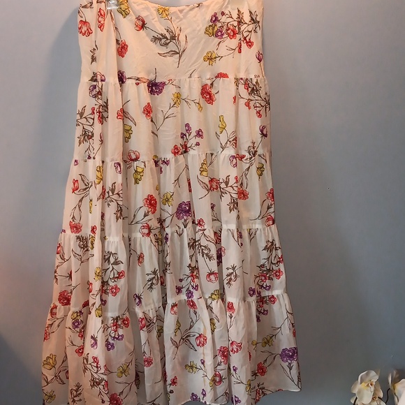 Ralph Lauren floral tiered maxi skirt - Picture 1 of 4
